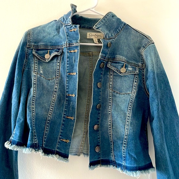 Jean jacket - Picture 1 of 6